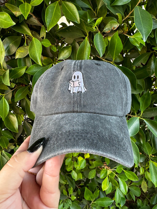 spooky bookish hats!